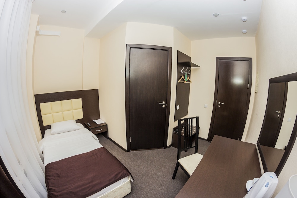 Single Room photo 3