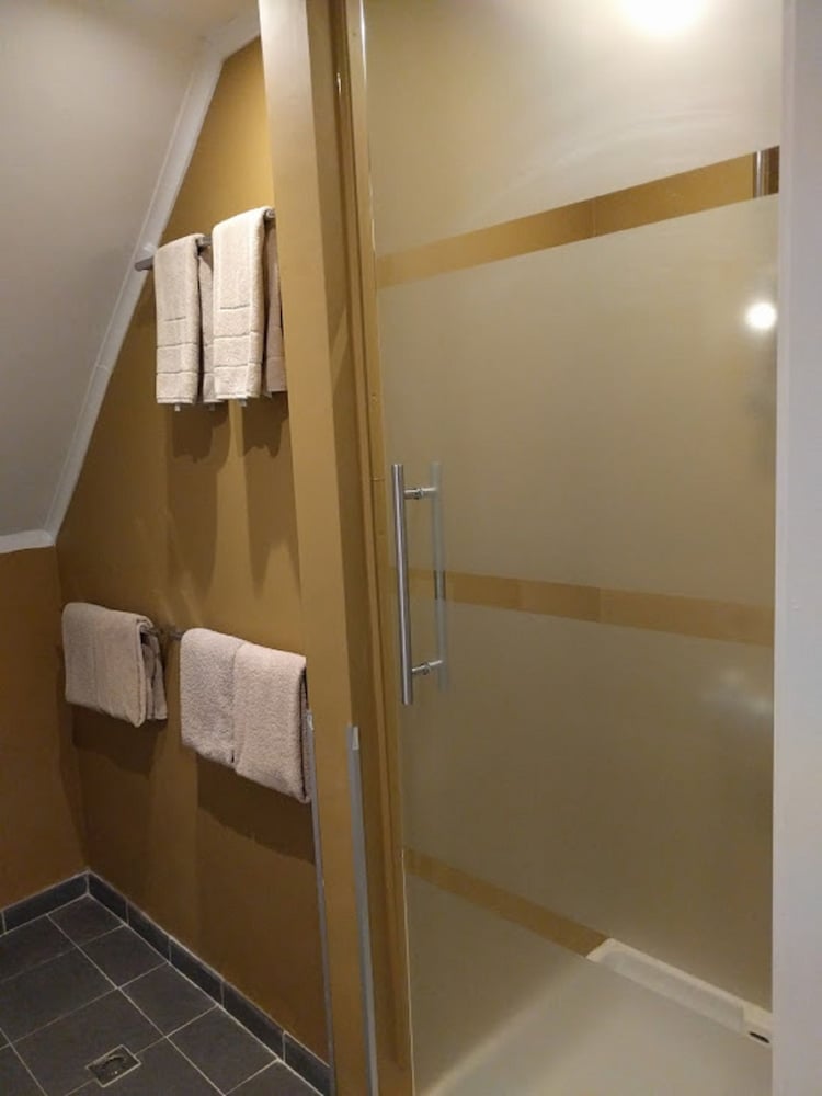 Quadruple Room, Canal View photo 2