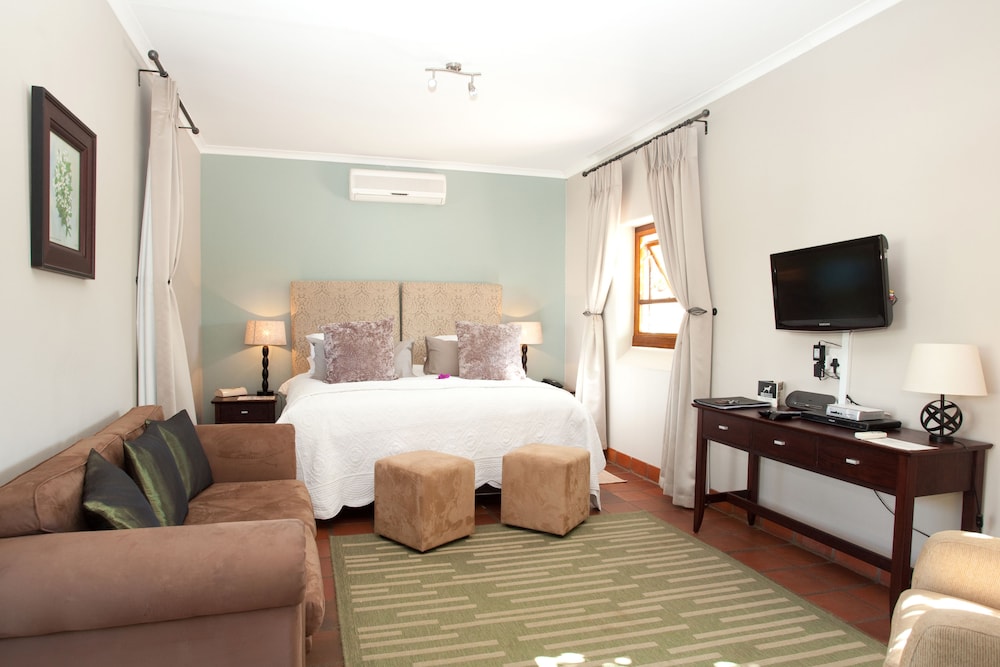 Classic Double or Twin Room photo 1