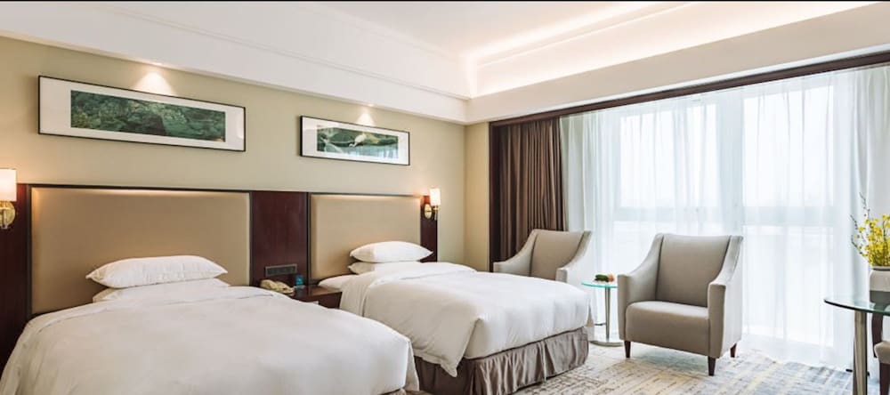 Business Twin Room photo 2