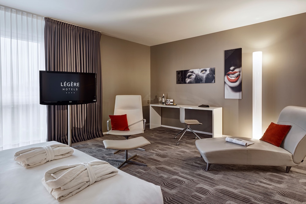 Residence Suite photo 3