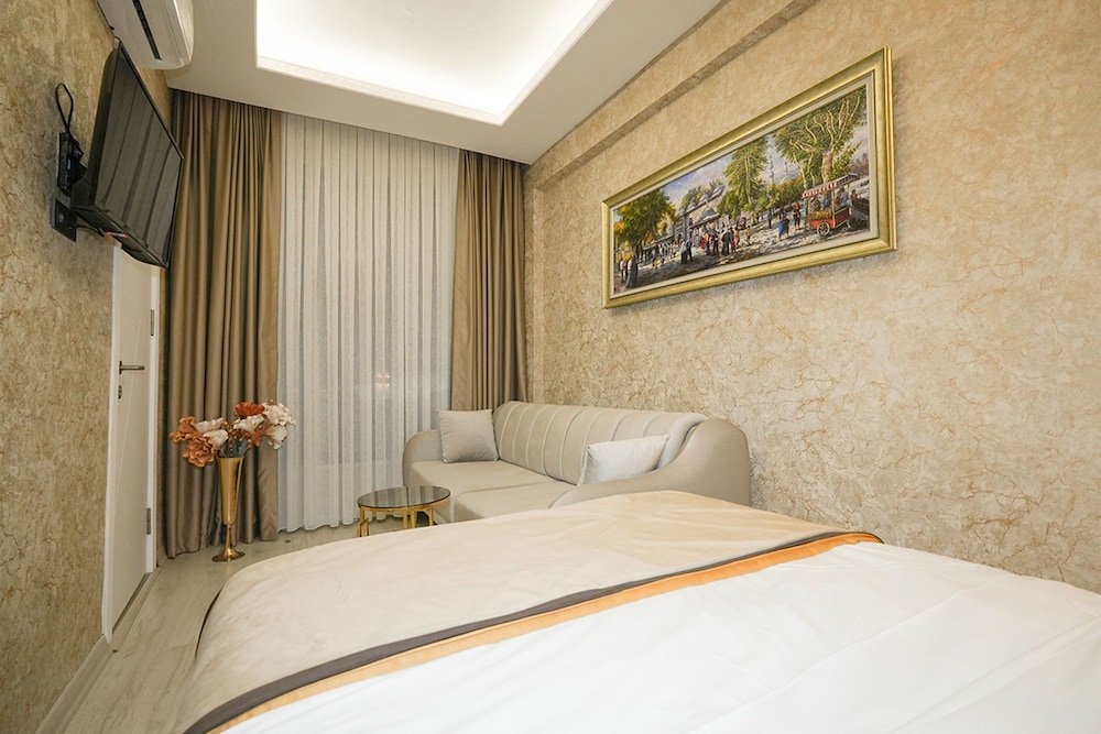 Superior Triple Room photo 1