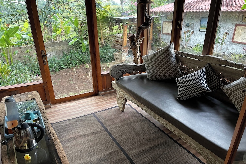 1 Bedroom Villa Herritage Wooden House - Photo 5