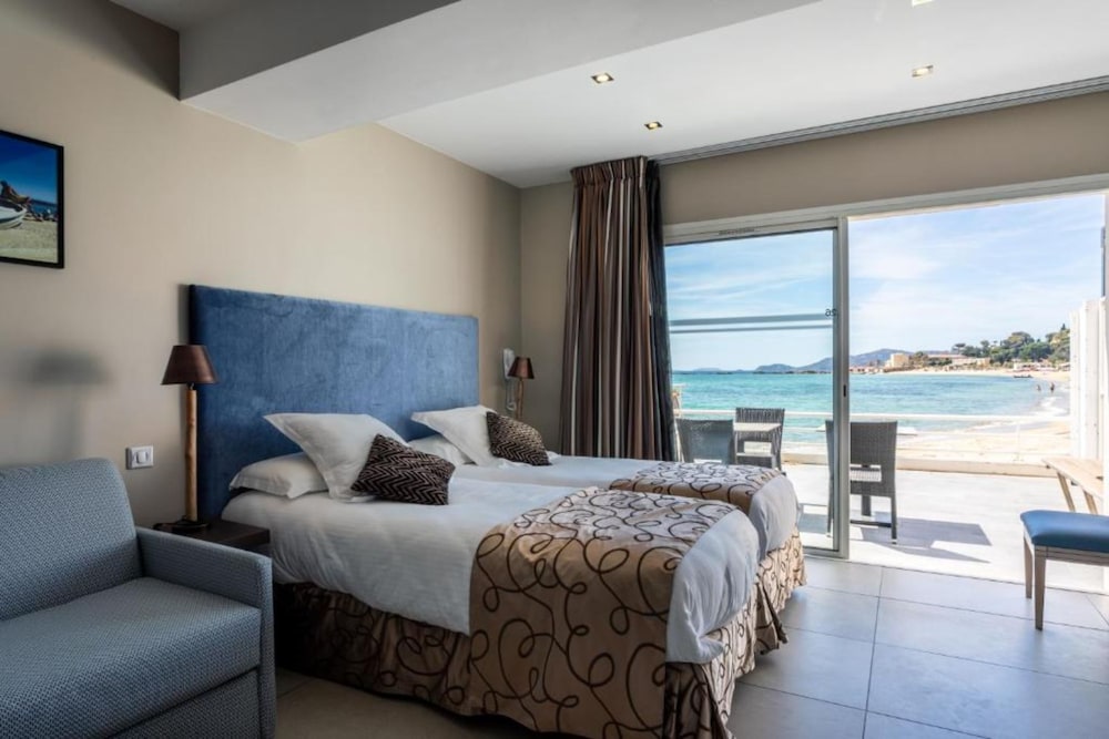Superior Room, Terrace, Sea View photo 3