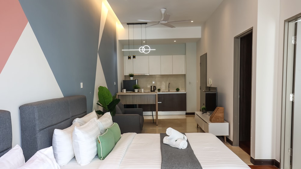 Basic Apartment photo 1