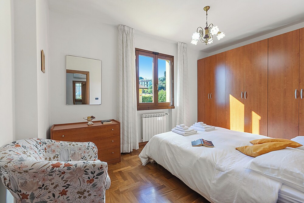 Family House, Multiple Bedrooms, 2 Bathrooms, Mountainside (Comfortable House With Pool&Lovely) photo 3