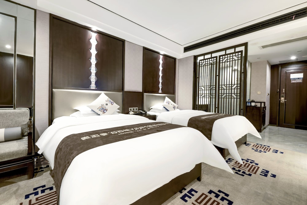 Premier Twin Room, River View