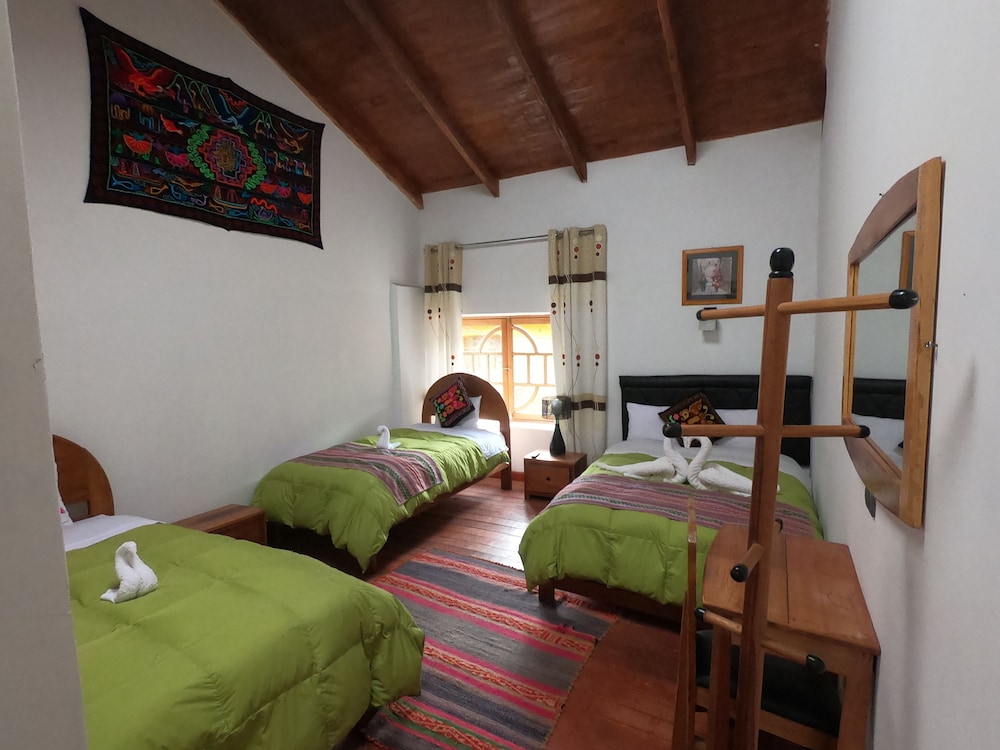 Family Quadruple Room photo 1