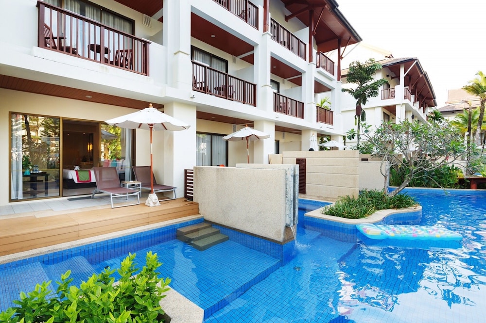 Standard Pool Access - Photo 2