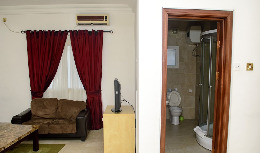 Executive Suite (Deluxe)