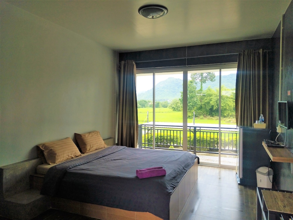 Standard Double Room with Mountain View photo 1
