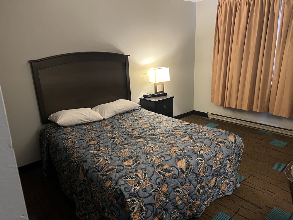 Room, 1 Queen Bed, Non Smoking photo 1