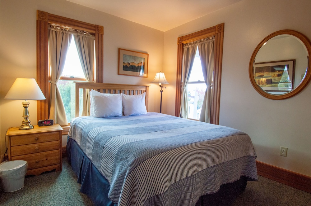 Deluxe Suite, Marina View photo 2