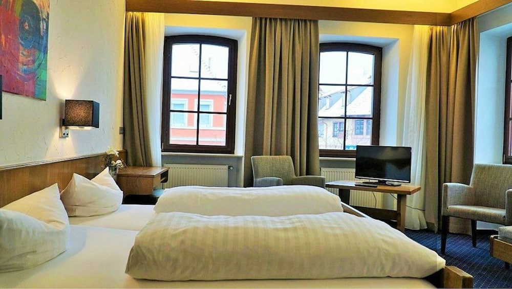 Superior Triple Room, Private Bathroom