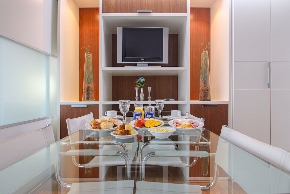 Suite, 1 Double Bed (Master) photo 2