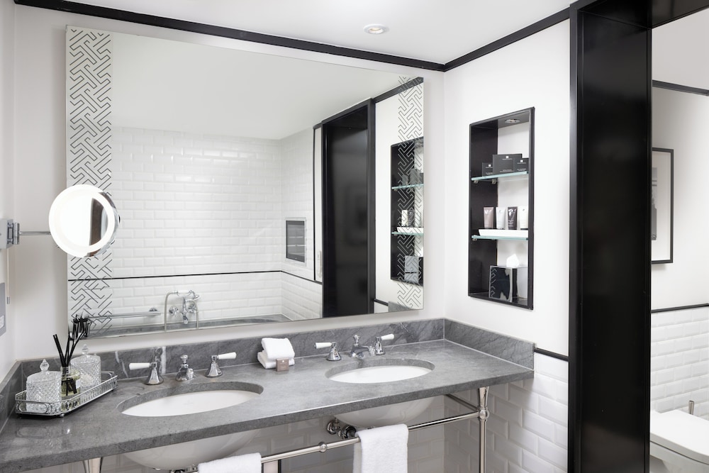 Suite, 2 Bedrooms, Club Lounge Access (Newly Designed)