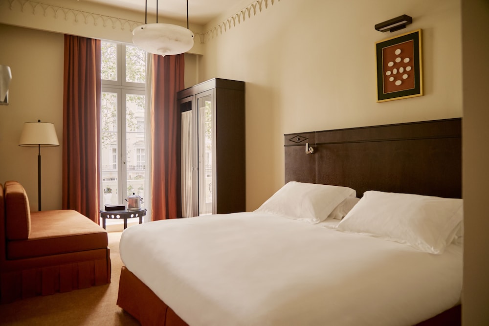 Executive Room photo 2