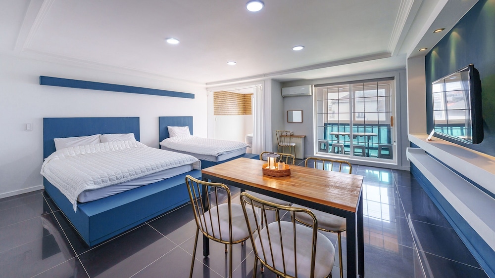 Basic Room, 1 Bedroom (A,Stay7 (Spa/Private BBQ))