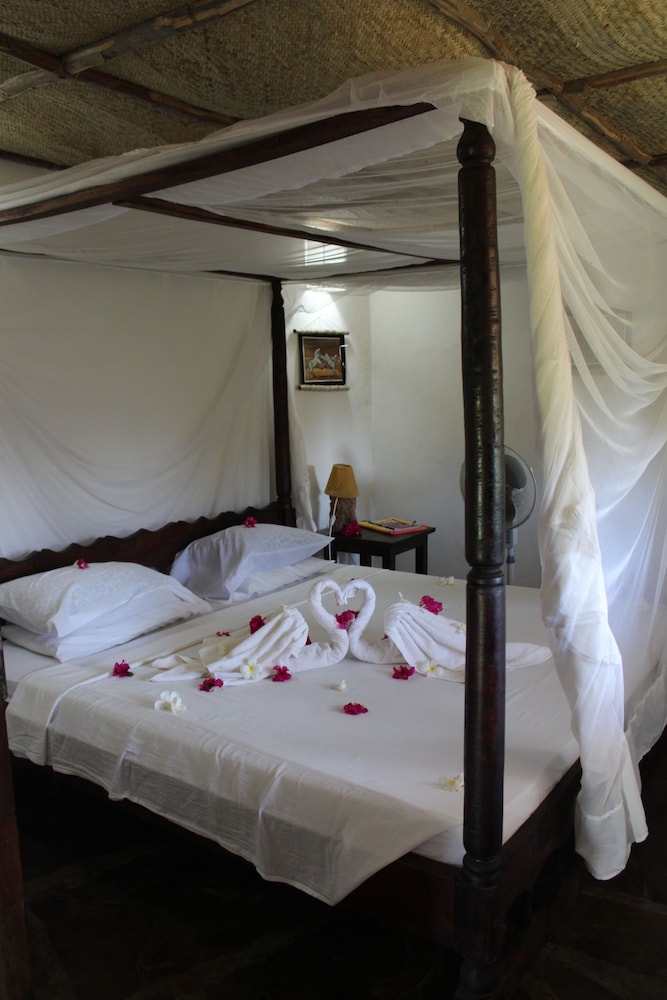 Standard Double Room, 1 Bedroom, Terrace, Pool View photo 2
