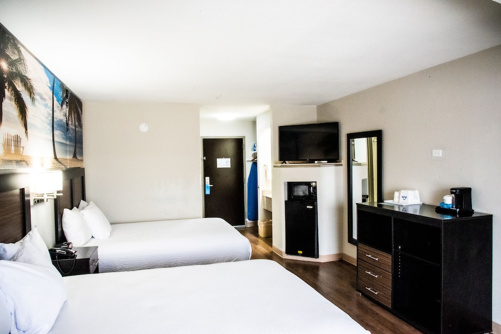 Studio Suite, 2 Double Beds, Non Smoking - Photo 1