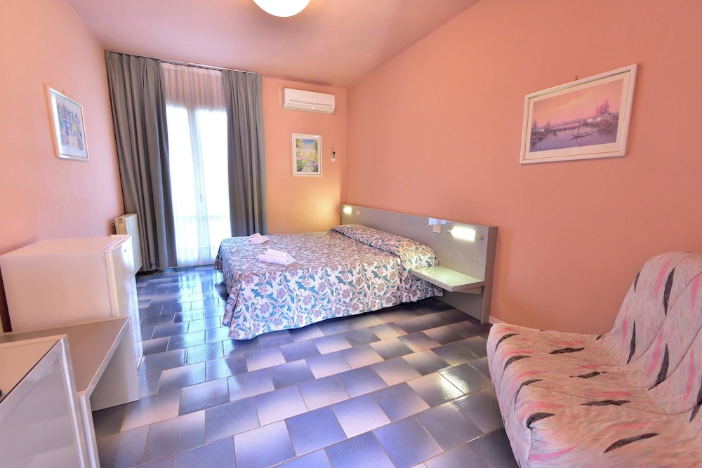 Comfort Triple Room, Balcony