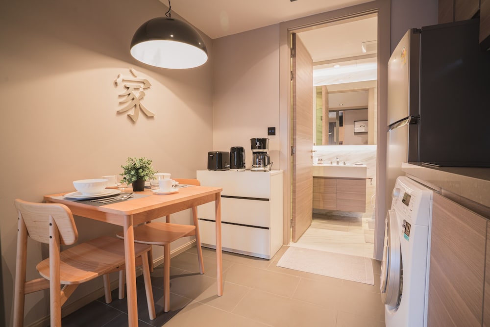 Two Bedroom thumbnail 6
