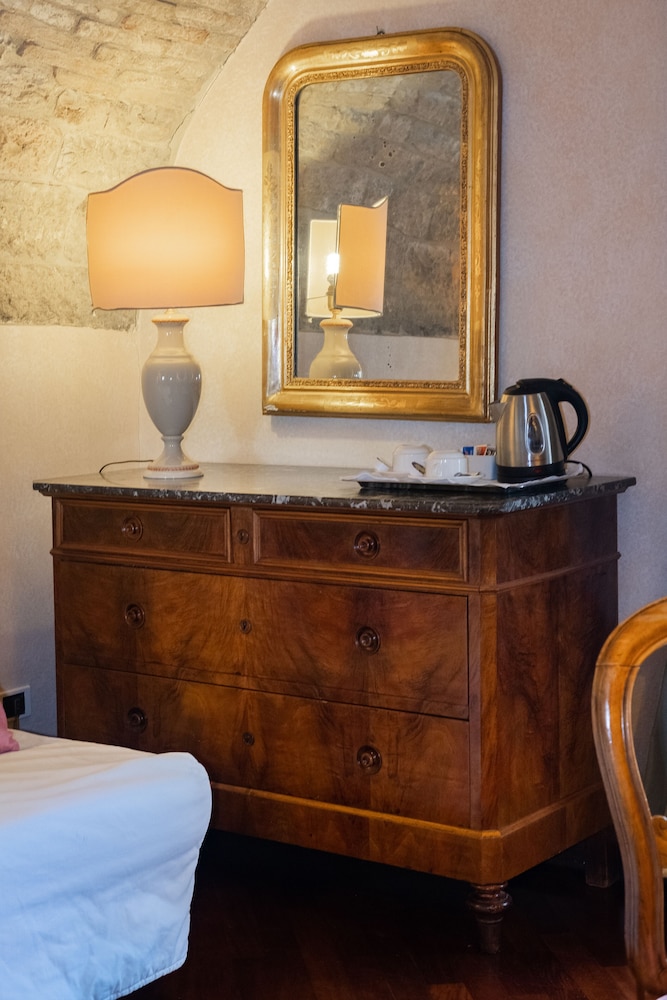 Deluxe Double Room (Superior) - Photo 11
