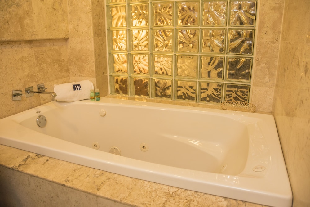 Suite photo 2