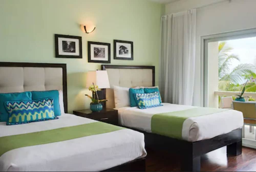 Superior Room, 2 Double Beds, Non Smoking, Ocean View - Photo 1