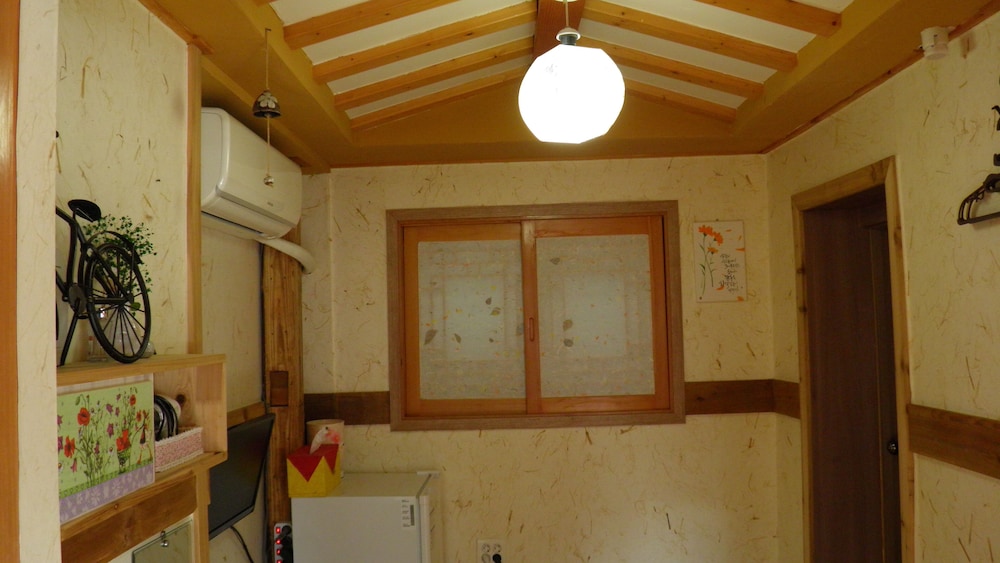 Standard Room (Hyanggi) photo 1