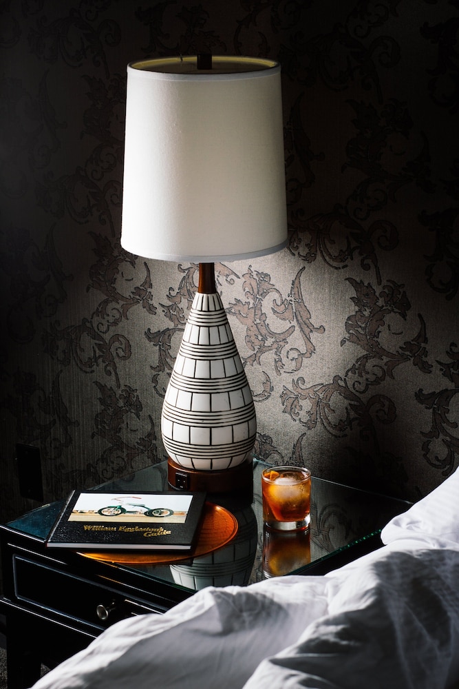 Executive Suite (Premium) - Photo 4