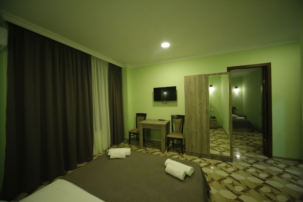 Family Condo, 2 Bedrooms photo 1