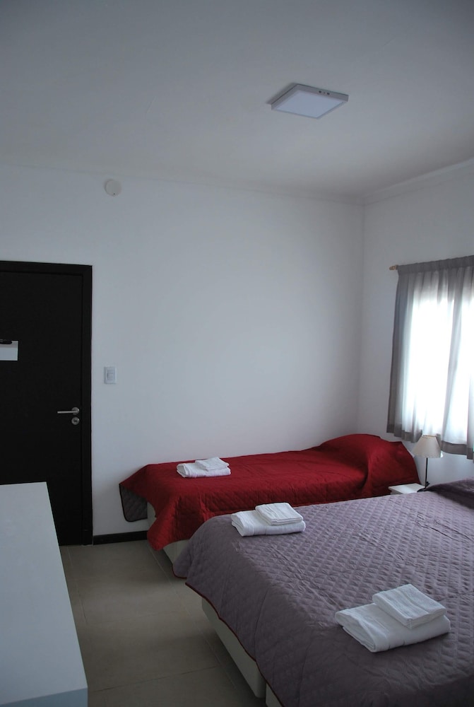 Basic Triple Room