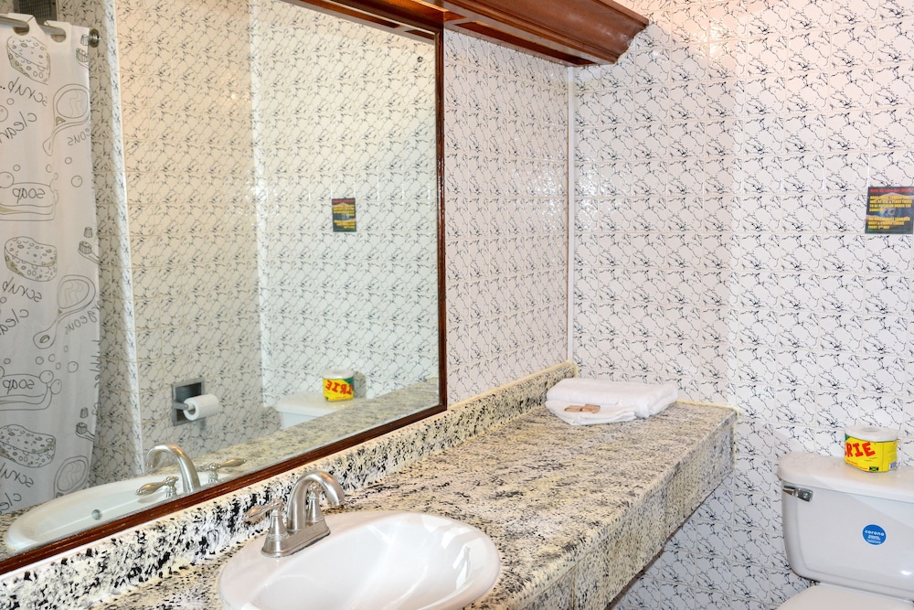 Superior Suite, 1 Bedroom, Kitchenette, Beachfront photo 2