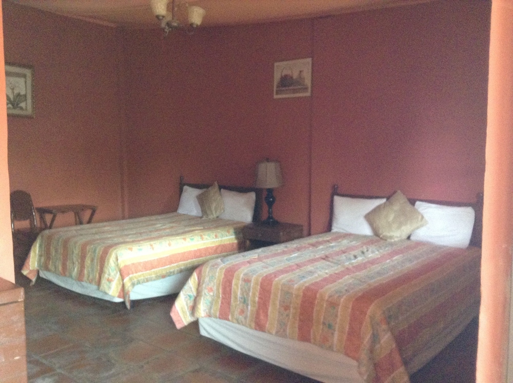 Classic Double Room, 2 Double Beds, Non Smoking photo 3