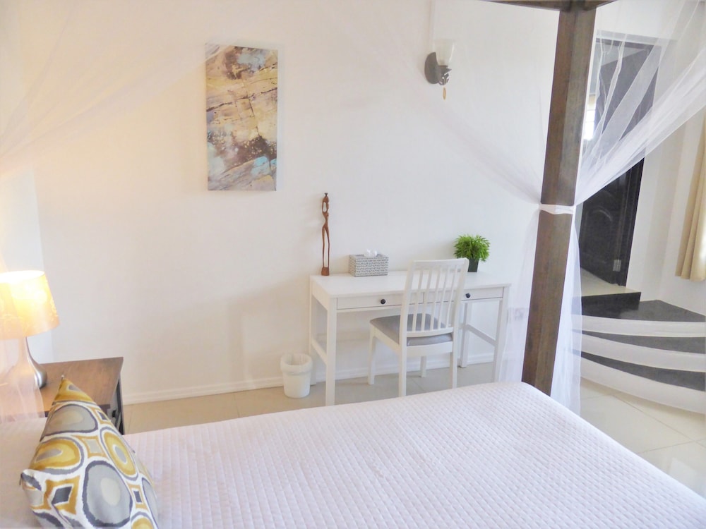 Buckingham Apartment photo 3
