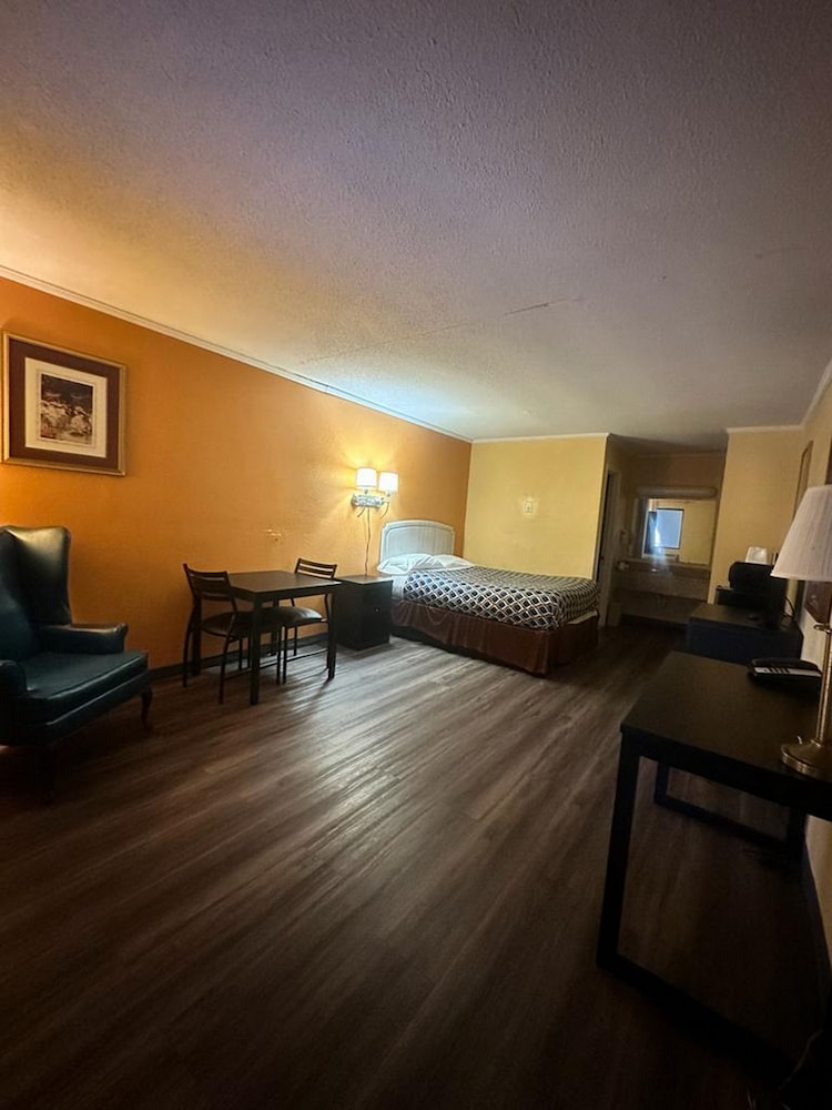 Room, 1 Queen Bed, Non Smoking