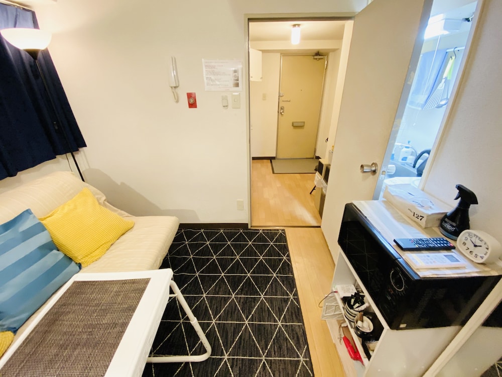 Basic Apartment (L401) photo 2