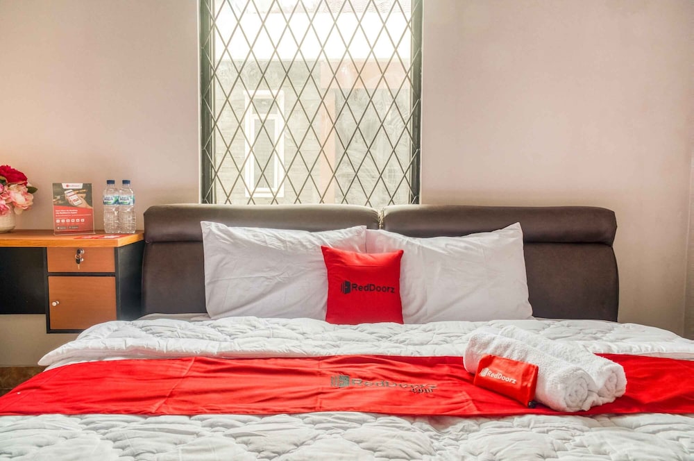 Double Room (Reddoorz)