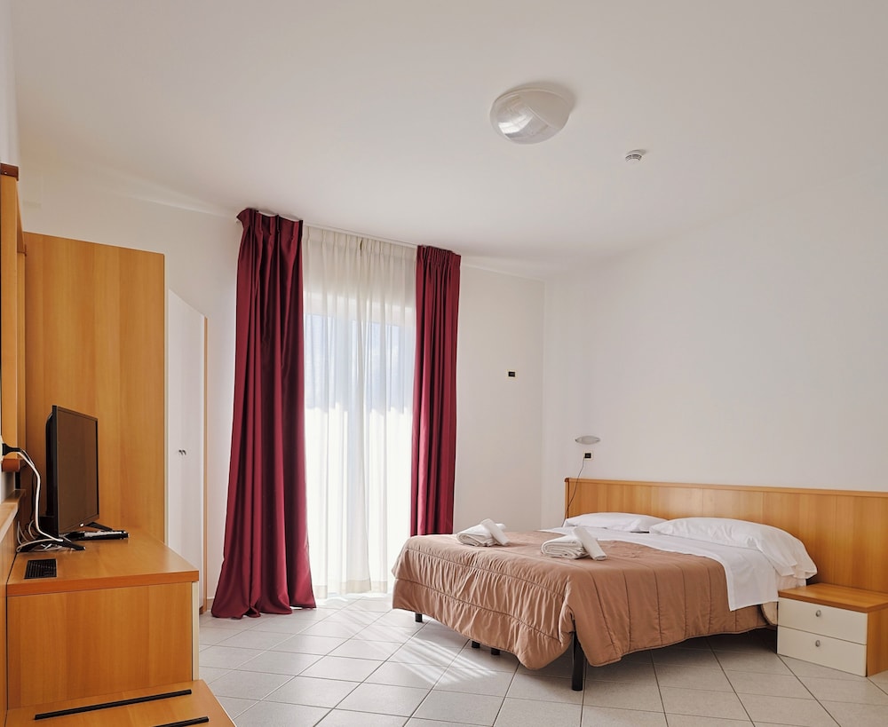 Quadruple Room photo 1