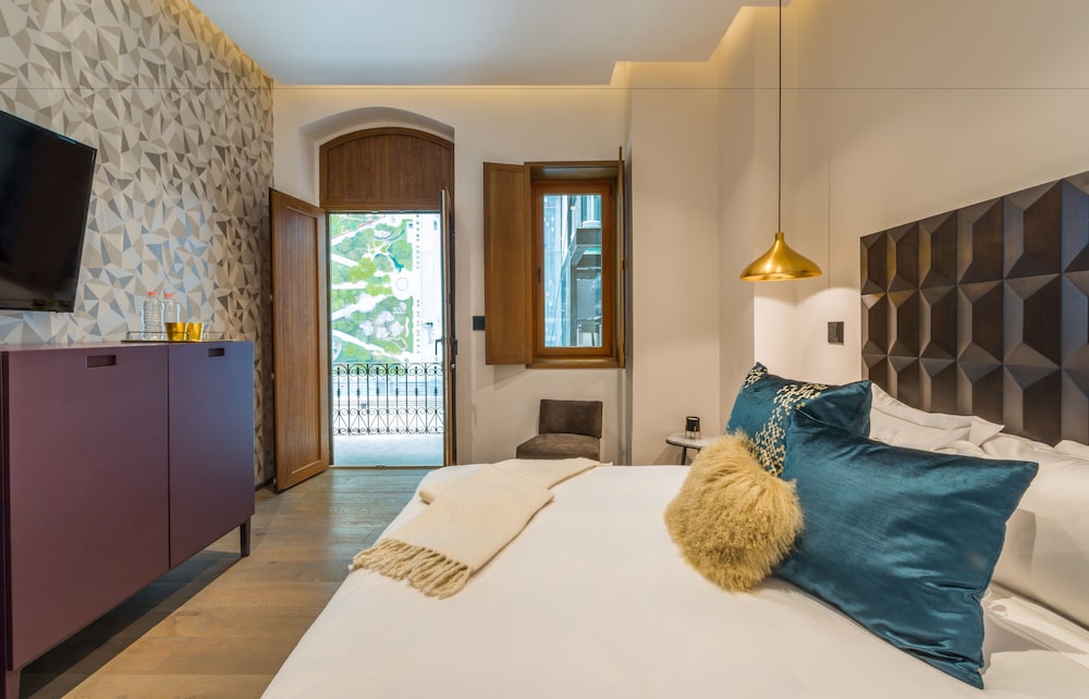 Standard Room photo 2