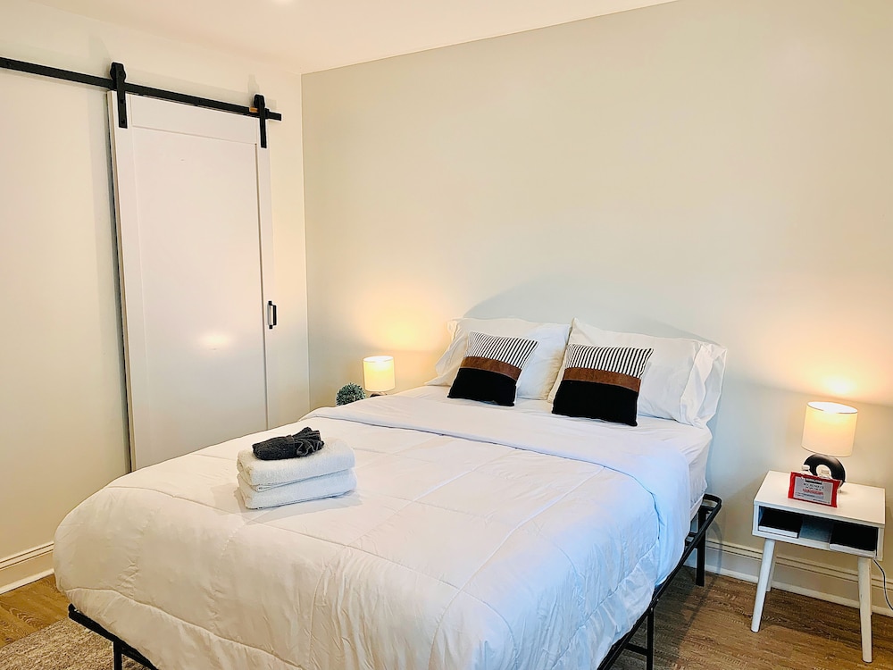Room, 1 Queen Bed, Non Smoking photo 1