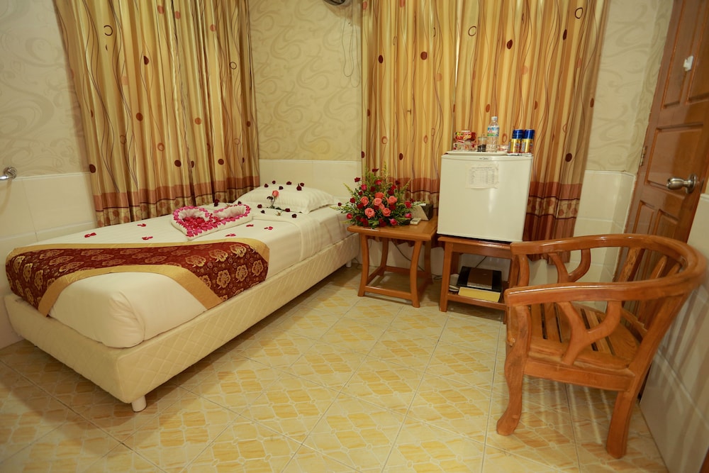 Standard Single Room, River View photo 3