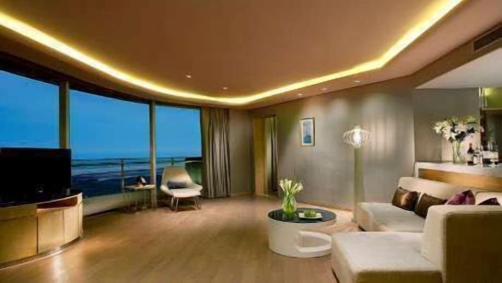 Executive Room, 1 King Bed, Sea View (Executive Deluxe)