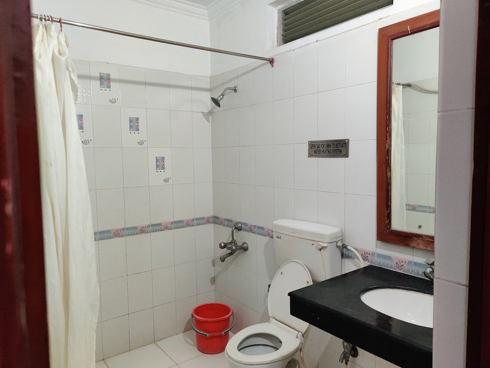 Deluxe Room ( A/C ) photo 2