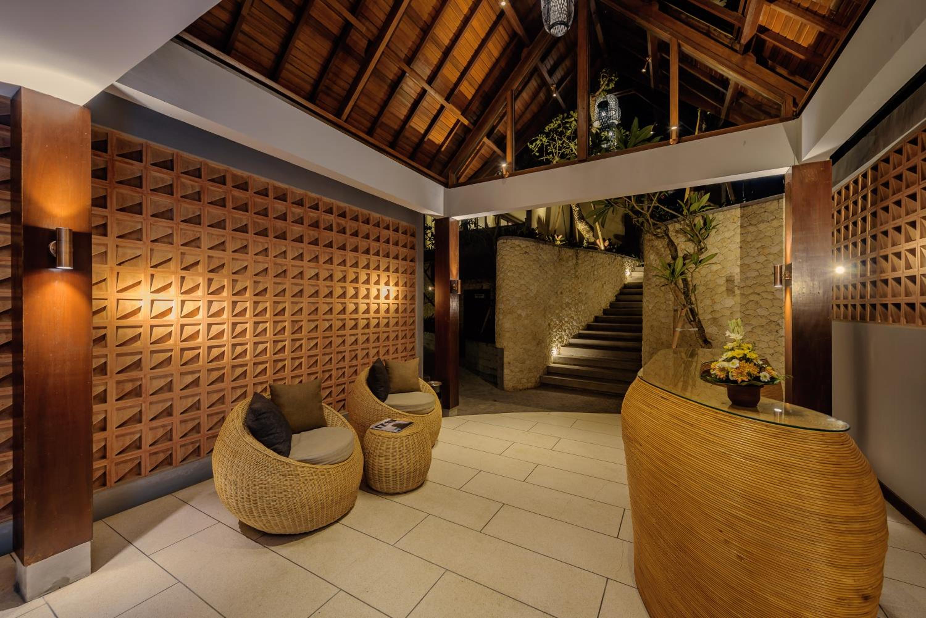 Villa with Sea View - Photo 25