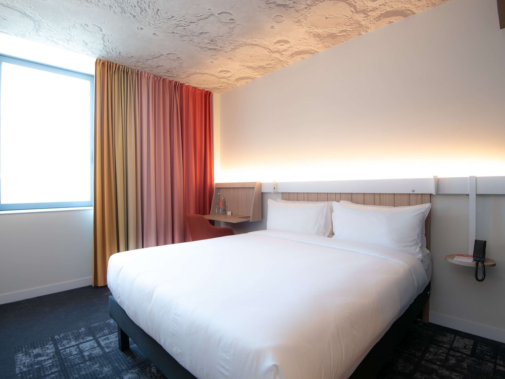 Premium Room, 1 Double Bed - Photo 9
