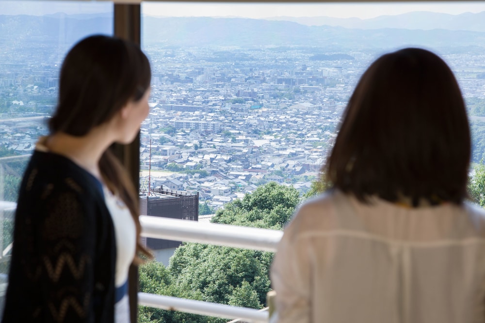 Panoramic Japanese Style Room (Check in until 18:00) Breakfast in the Restaurant, Dinner at Room photo 3