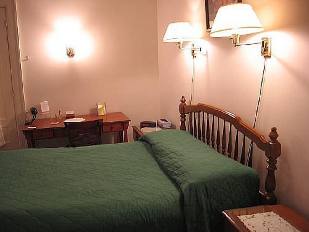 Basic Single Room (Gluha room) photo 3