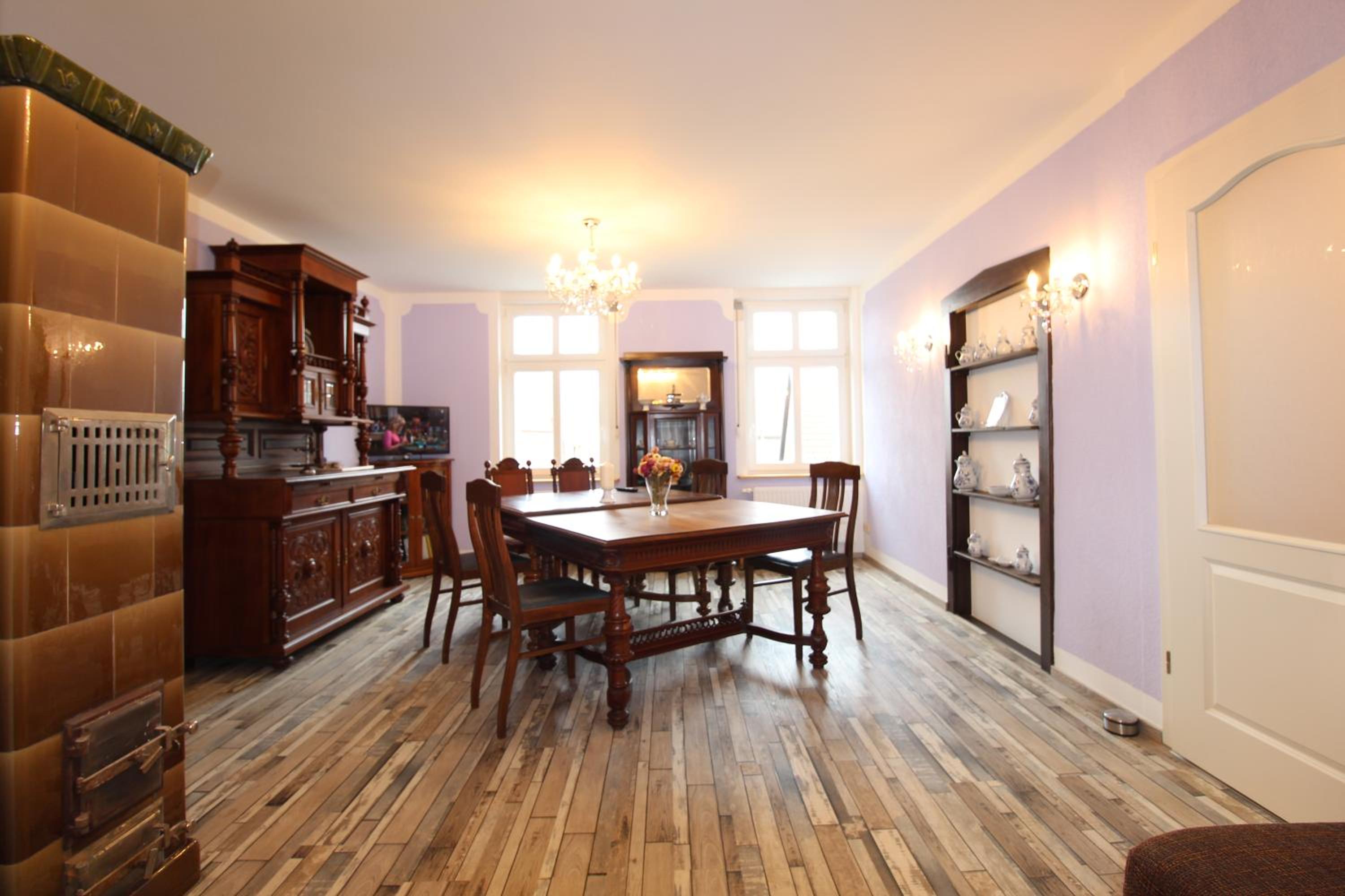 Three-Bedroom Apartment photo 2